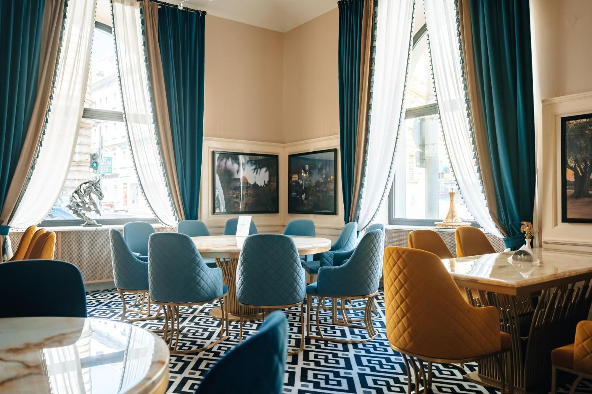 Hotel 1885 4*